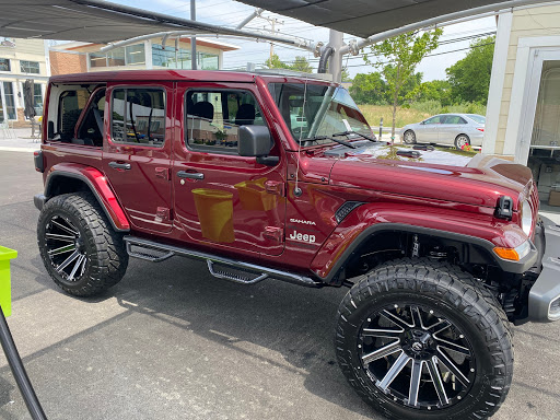 Car Dealer «Dealers Trade Outlet», reviews and photos, 16327 Lee Hwy, Gainesville, VA 20155, USA