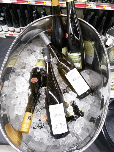 Liquor Store «Yankee Spirits Inc», reviews and photos, 628 Washington St, Attleboro, MA 02703, USA