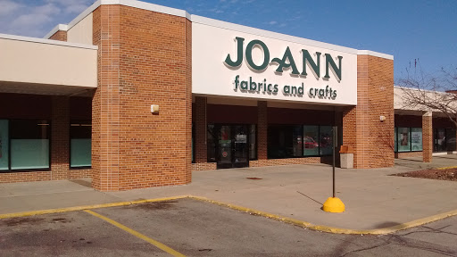 Jo-Ann Fabrics and Crafts, 1335 Creston Park Dr, Janesville, WI 53545, USA, 