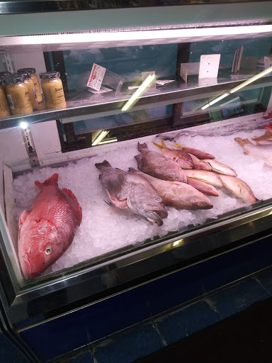 Seafood Market «Key West Shrimp Company», reviews and photos, 7217 Gulf Blvd, St Pete Beach, FL 33706, USA