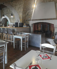 Atmosphère du Restaurant français Le Bouchon des Greffes à Nîmes - n°16