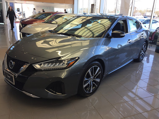 Car Dealer «Hall Nissan Virginia Beach», reviews and photos, 3757 Bonney Rd, Virginia Beach, VA 23452, USA