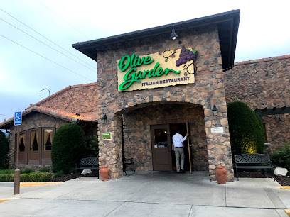 Olive Garden Italian Restaurant - 11364 River Heights Dr, South Jordan, UT 84095