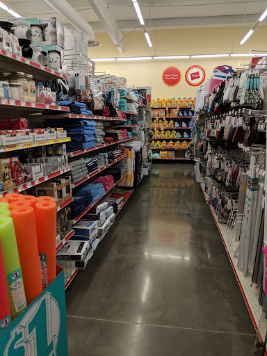 Dollar Store «FAMILY DOLLAR», reviews and photos, 2931 Lone Oak Rd, Paducah, KY 42003, USA