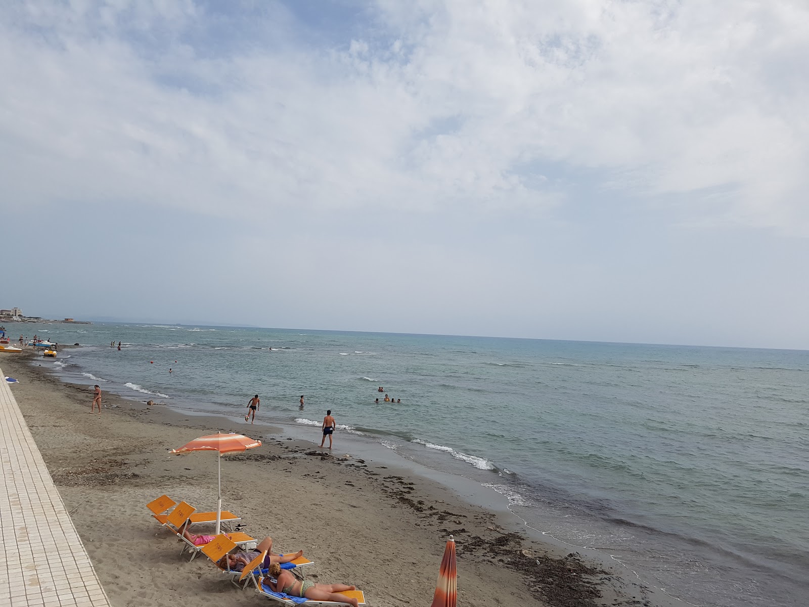 Foto de Currilave beach com muito limpo nível de limpeza