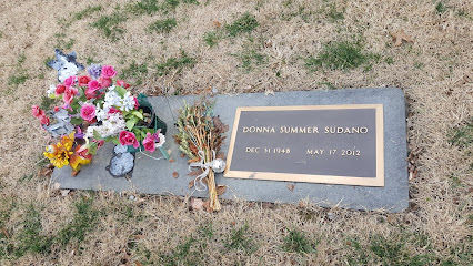 Donna Summer Grave