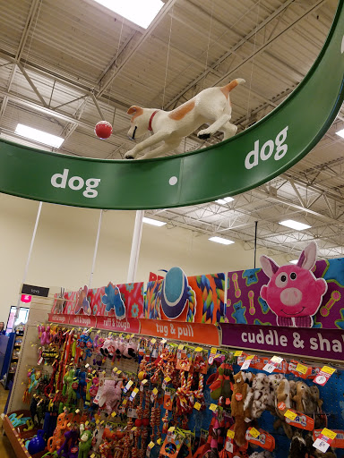 Pet Supply Store «PetSmart», reviews and photos, 3641 Truxel Rd, Sacramento, CA 95834, USA