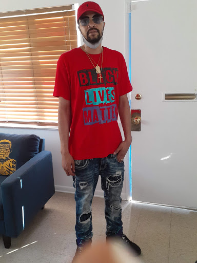 Tattoo Shop «Jag 864 Tattoo Co.», reviews and photos, 5434 Colerain Ave, Cincinnati, OH 45223, USA