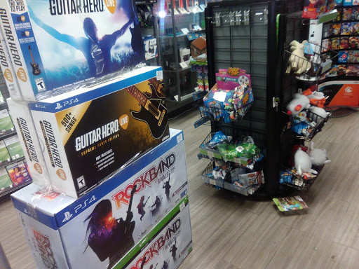 Video Game Store «GameStop», reviews and photos, 163-8 Jamaica Ave, Jamaica, NY 11432, USA
