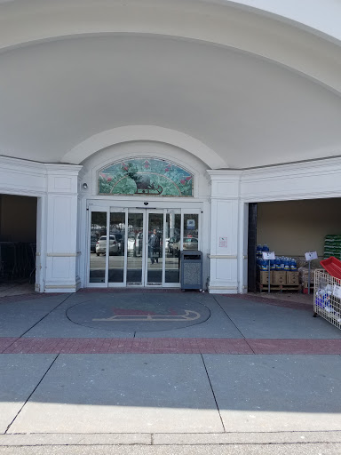 Home Goods Store «Christmas Tree Shops», reviews and photos, 28-34 Broadway, Lynnfield, MA 01940, USA