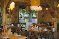 Atmosphère du Été 91 Bar Restaurant à Tarascon-sur-Ariège - n°15