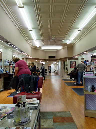 Beauty Salon «1st Impressions», reviews and photos, 925 Main St, Grinnell, IA 50112, USA