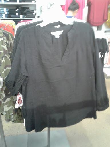 Clothing Store «Old Navy», reviews and photos, 10025 W McDowell Rd, Avondale, AZ 85323, USA