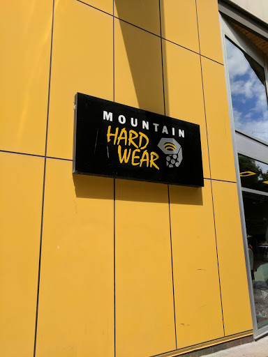 Outdoor Sports Store «Mountain Hardwear Store», reviews and photos, 250 Pine St, Seattle, WA 98101, USA