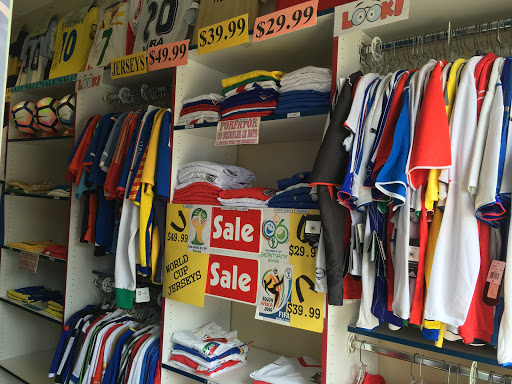 Sportswear Store «Marathon Sports of Chicago», reviews and photos, 4352 W Fullerton Ave, Chicago, IL 60639, USA