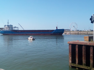 Photo n°29 de Le Quai Bab Treportais à Le Tréport ()