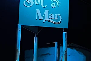 Sol & Mar Motel image