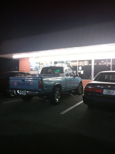 Convenience Store «Happy Foods», reviews and photos, 2099 N Highland Ave, Clearwater, FL 33755, USA