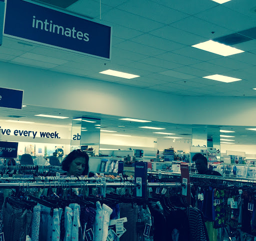 Department Store «Marshalls», reviews and photos, 8661 Colesville Rd, Silver Spring, MD 20910, USA