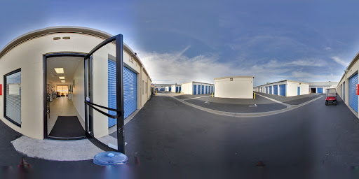 Self-Storage Facility «US Storage Centers», reviews and photos, 9818 De Soto Ave, Chatsworth, CA 91311, USA