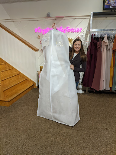 Bridal Shop «The Crystal Bride», reviews and photos, 207 W State St, Geneva, IL 60134, USA