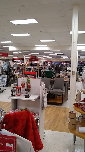Department Store «T.J. Maxx», reviews and photos, 4794 Ridge Rd, Brooklyn, OH 44144, USA