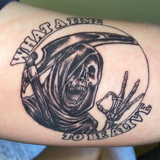 Explore leg tattoo cover up ideas, creative tattoo ideas in Oak Grove, available at Empire28 Tattoo Studios