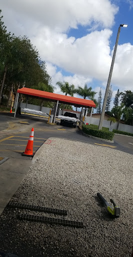 Car Wash «Zips Car Wash», reviews and photos, 17551 NW 27th Ave, Miami Gardens, FL 33056, USA