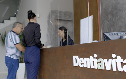 Clinica Denti a Vita - Dentisti in Albania - Turismo Dentale image