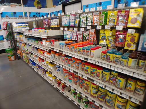 Pet Supply Store «Petco Animal Supplies», reviews and photos, 5120 E Bay Dr, Clearwater, FL 33764, USA