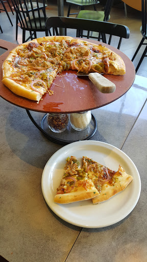 Pizza Delivery «Pagliacci Pizza», reviews and photos, 10200 Edmonds Way, Edmonds, WA 98020, USA