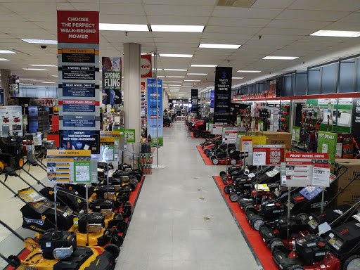 Sears, 14100 Lakeside Cir, Sterling Heights, MI 48313, USA, 