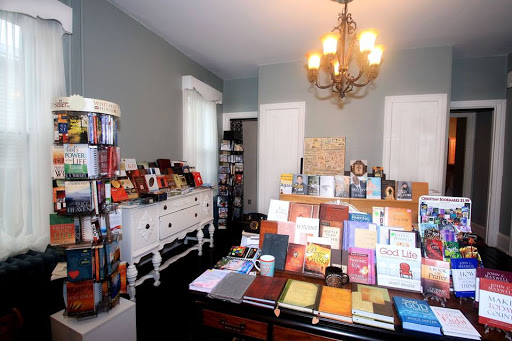 Christian Book Store «Saving Grace Christian Bookstore», reviews and photos, 109 W Main St, Middletown, DE 19709, USA