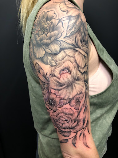 Explore quarter sleeve tattoo ideas women, creative tattoo ideas in Columbia, available at Newinked Studio