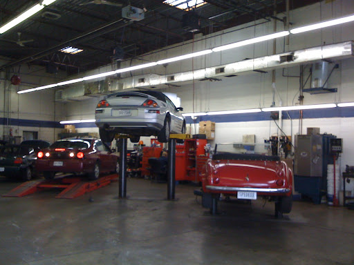 Auto Repair Shop «Dulles Auto Clinic», reviews and photos, 106 Oakgrove Rd J, Sterling, VA 20166, USA