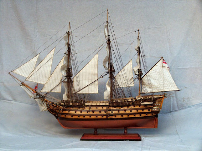 Történelmi vitorlás fa hajómodell, hajó makett készítése. GEROSZ BT. Susányi Oszkár