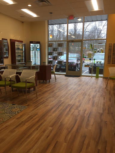 Optometrist «Oronoque Eye Care», reviews and photos, 3528 E Main St, Waterbury, CT 06705, USA