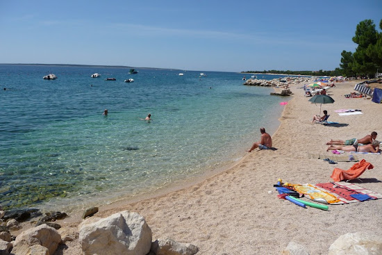 Luka Mandre Beach