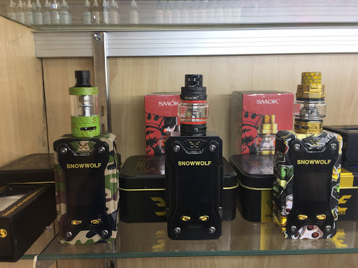 Vaporizer Store «Vape Master & Smoke Shop», reviews and photos, 1708 Long Beach Blvd, Long Beach, CA 90813, USA