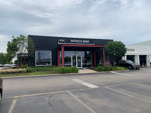 Car Dealer «Patrick Dealer Group», reviews and photos, 526 Mall Dr, Schaumburg, IL 60173, USA