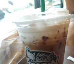 Amazon cafe photo