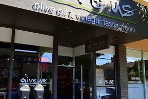 Olive Us Olive Oil and Vinegar Tasting Room image