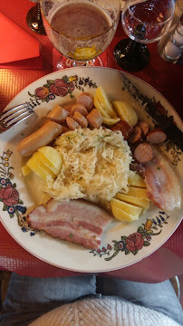 Choucroute d'Alsace du Restaurant de spécialités alsaciennes La Halle aux Blés à Obernai - n°15