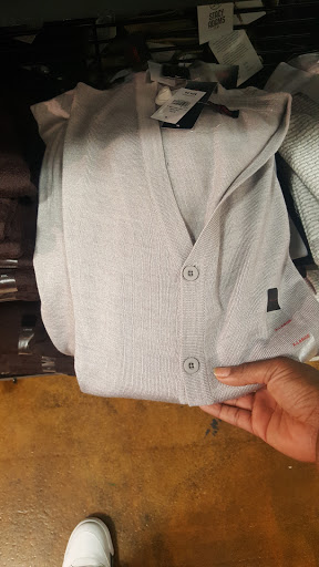 Clothing Store «K&G Fashion Superstore», reviews and photos, 8655 Pulaski Hwy, Rosedale, MD 21237, USA