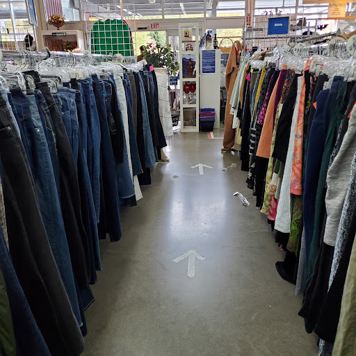 Thrift Store «St. Vincent de Paul», reviews and photos, 575 Rainier Ave N, Renton, WA 98057, USA