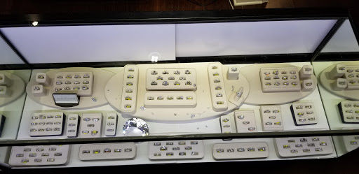 Jewelry Store «Meridian Diamond Co», reviews and photos, 780 Holcomb Bridge Rd, Roswell, GA 30076, USA