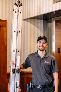 Per Mar Security Services - Photo 3 - Car repair in Oakbrook Terrace, IL, Chicago