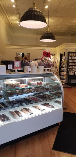 Coffee Shop «Winans Fine Chocolates and Coffees German Village», reviews and photos, 897 S 3rd St, Columbus, OH 43206, USA