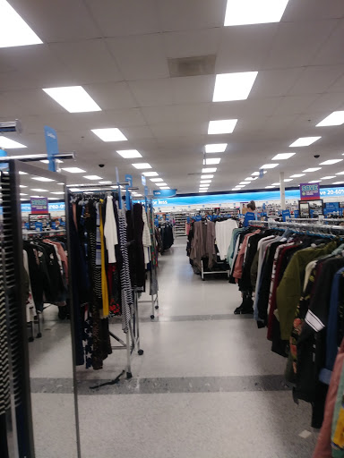 Clothing Store «Ross Dress for Less», reviews and photos, 1003 Harley Strickland Blvd, Orange City, FL 32763, USA