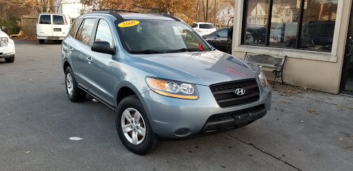 Used Car Dealer «Oakland Auto Sales», reviews and photos, 214 Tremont St, Taunton, MA 02780, USA